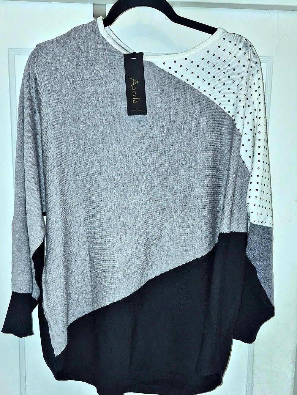 Aaeda Women's Asymmetrical Color Block Sweater in Gray & Black